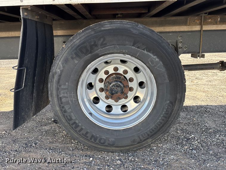 image for item EC3893 2019 International MV607 box truck