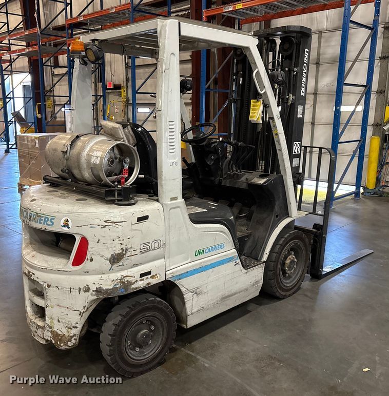 image for item EC3896 2017 UniCarriers PF50 forklift