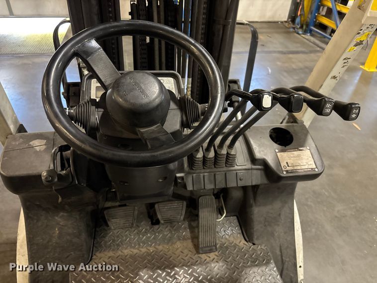 image for item EC3896 2017 UniCarriers PF50 forklift