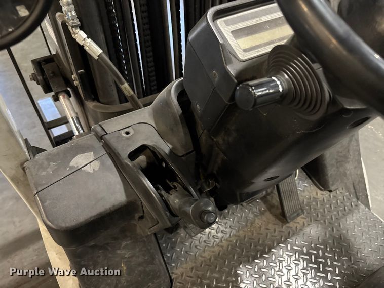 image for item EC3896 2017 UniCarriers PF50 forklift