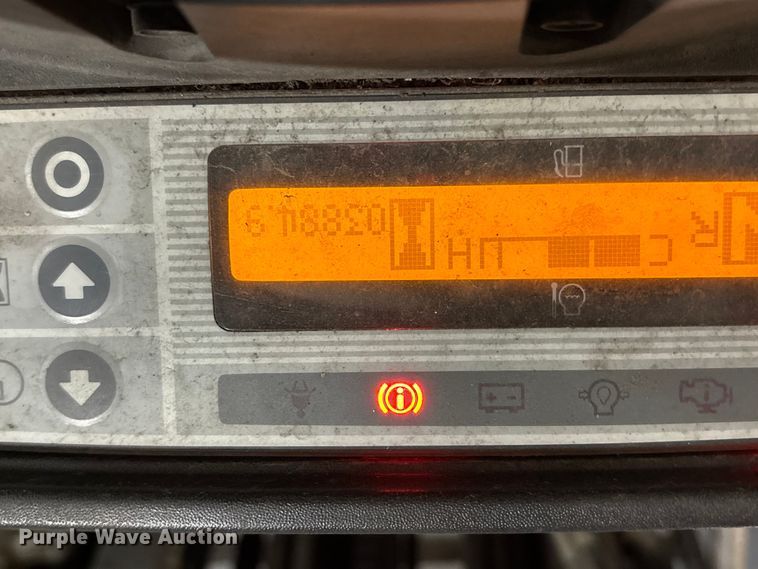 image for item EC3896 2017 UniCarriers PF50 forklift