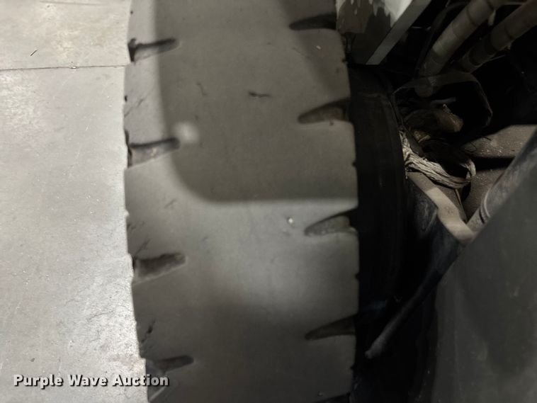 image for item EC3896 2017 UniCarriers PF50 forklift