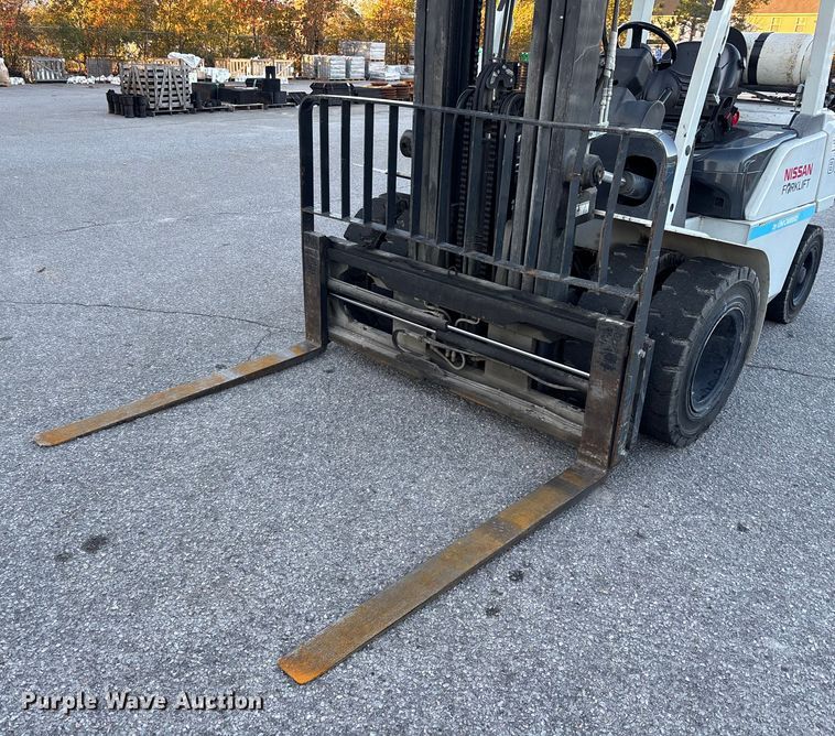 image for item EC3899 2015 Nissan PF80YLP forklift