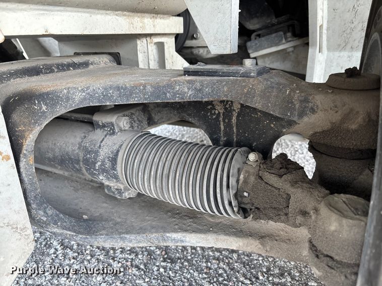 image for item EC3899 2015 Nissan PF80YLP forklift