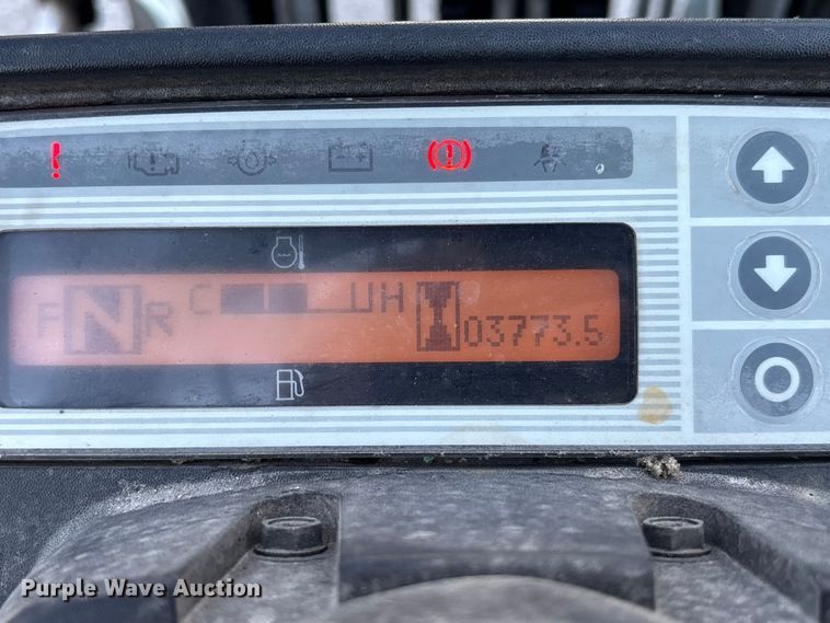 image for item EC3899 2015 Nissan PF80YLP forklift