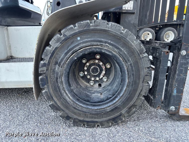 image for item EC3899 2015 Nissan PF80YLP forklift