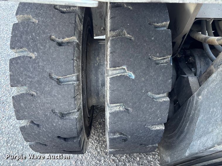 image for item EC3899 2015 Nissan PF80YLP forklift