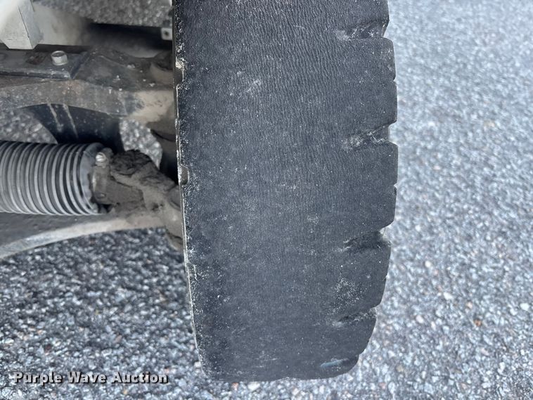 image for item EC3899 2015 Nissan PF80YLP forklift