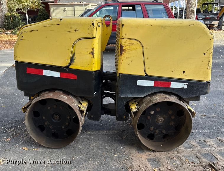 image for item EC8125 2007 Wacker Neuson trench compactor