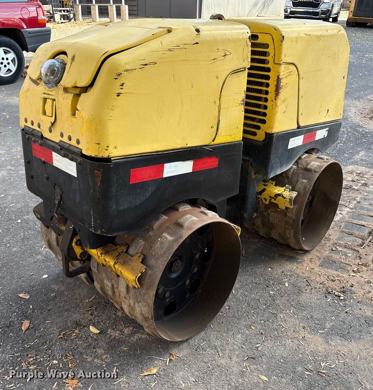 image for item EC8125 2007 Wacker Neuson trench compactor
