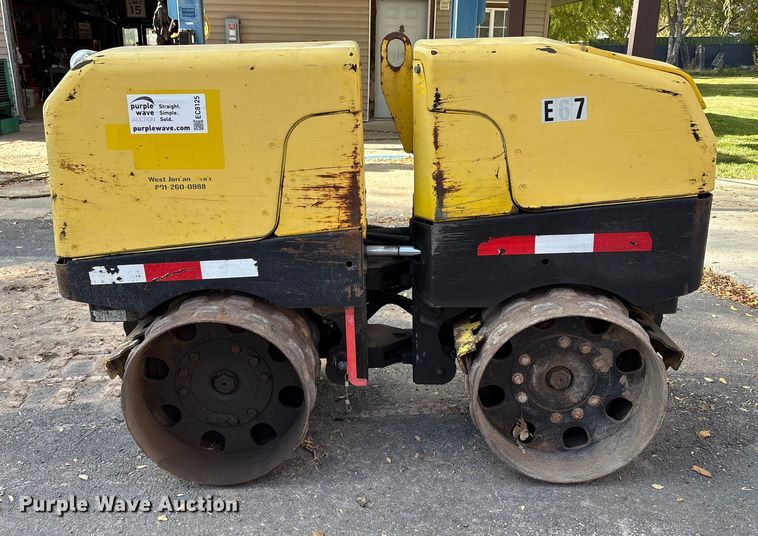 image for item EC8125 2007 Wacker Neuson trench compactor