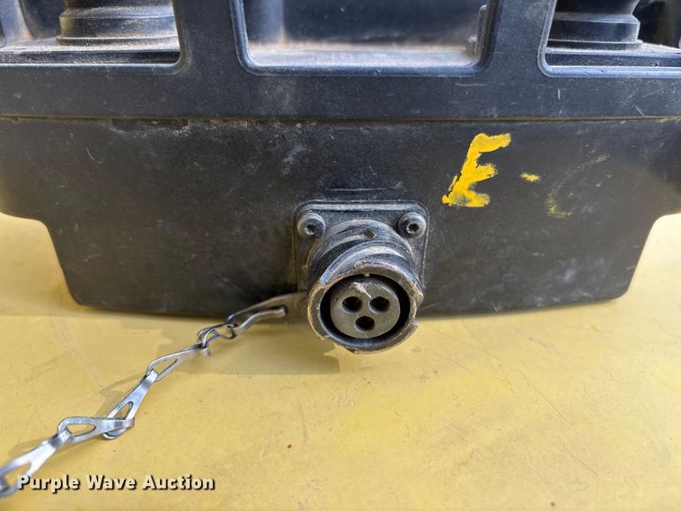 image for item EC8125 2007 Wacker Neuson trench compactor