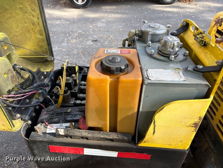 image for item EC8125 2007 Wacker Neuson trench compactor