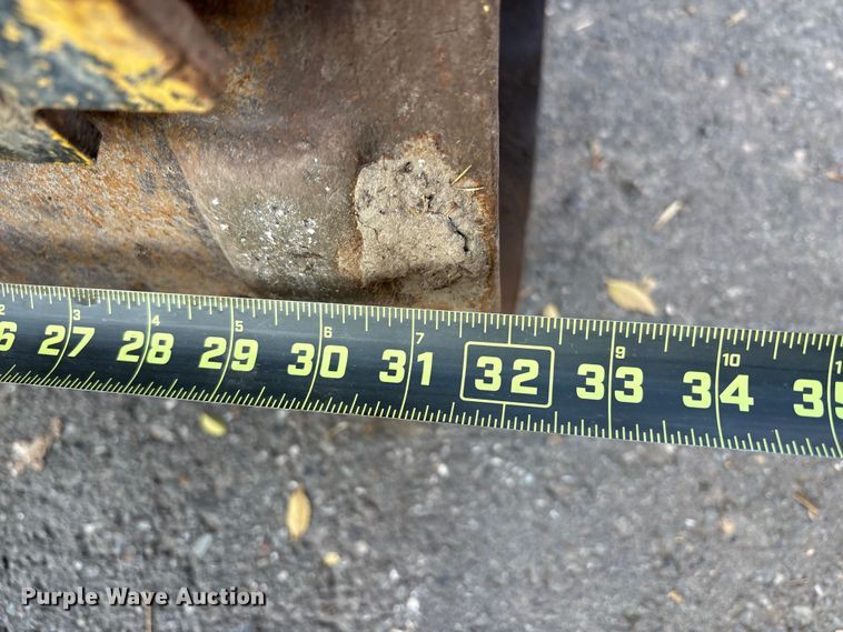 image for item EC8125 2007 Wacker Neuson trench compactor