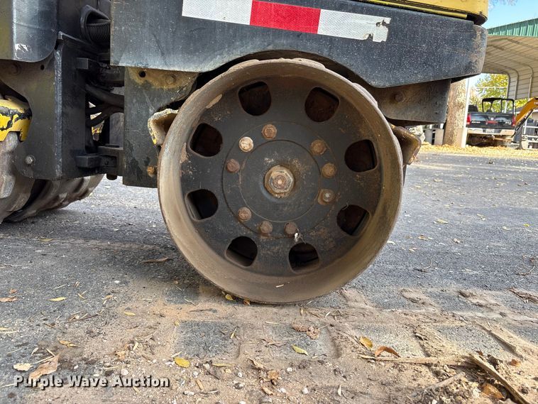 image for item EC8125 2007 Wacker Neuson trench compactor