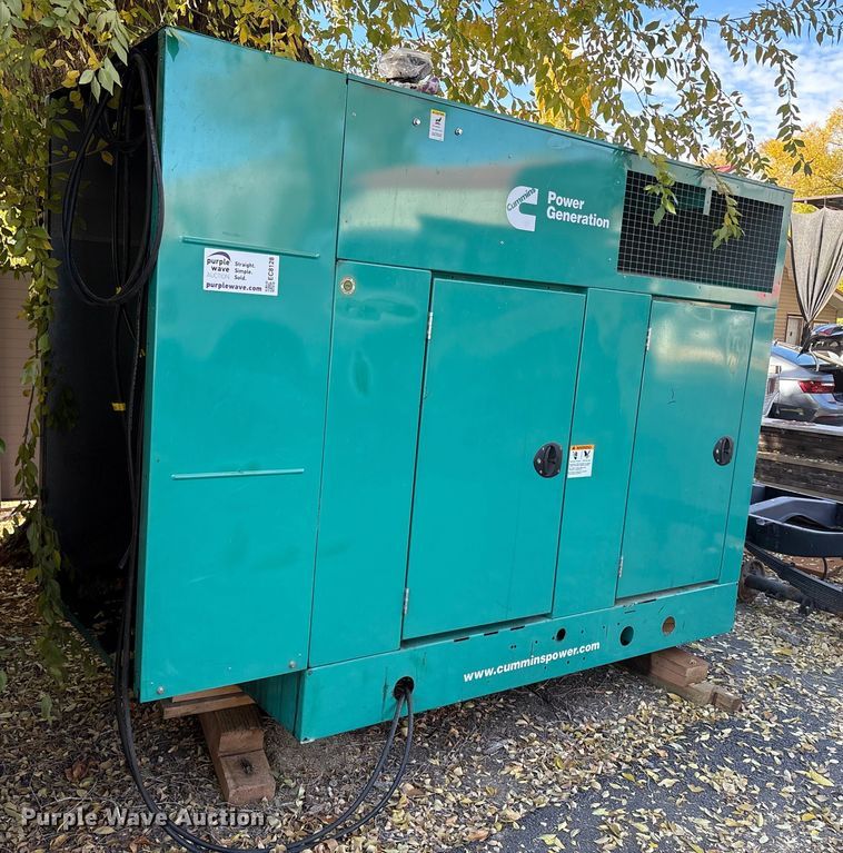 image for item EC8128 2004 Cummins Power Generation DGCB-5937289 generator