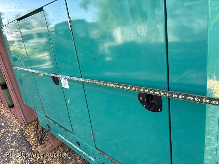 image for item EC8128 2004 Cummins Power Generation DGCB-5937289 generator