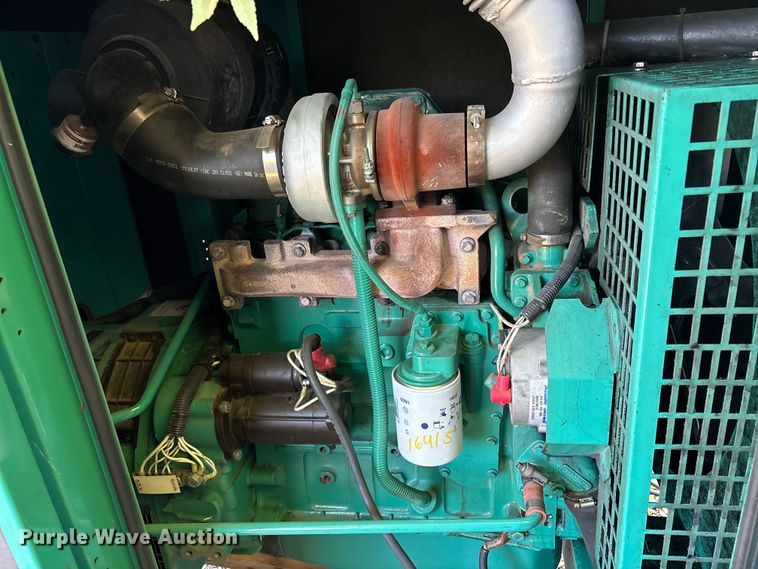 image for item EC8128 2004 Cummins Power Generation DGCB-5937289 generator
