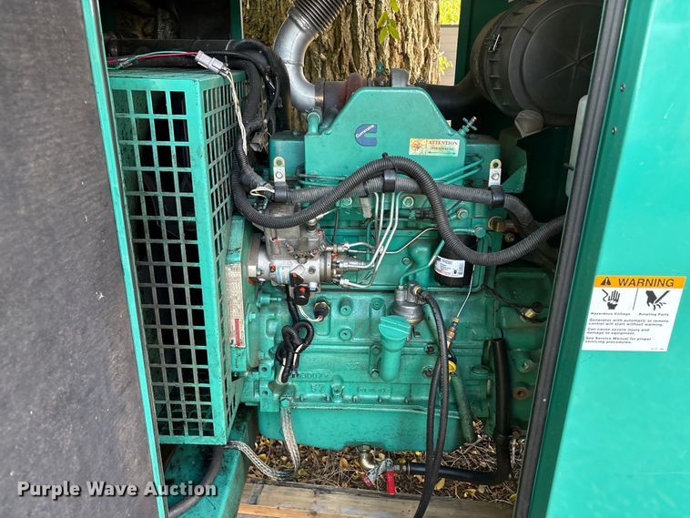 image for item EC8128 2004 Cummins Power Generation DGCB-5937289 generator