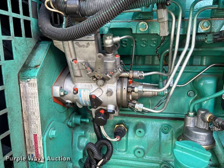 image for item EC8128 2004 Cummins Power Generation DGCB-5937289 generator