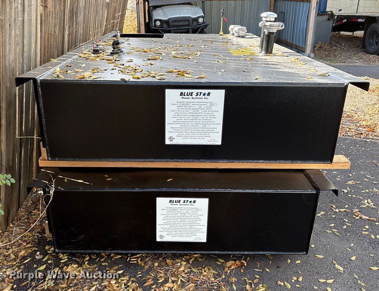 image for item EC8128 2004 Cummins Power Generation DGCB-5937289 generator