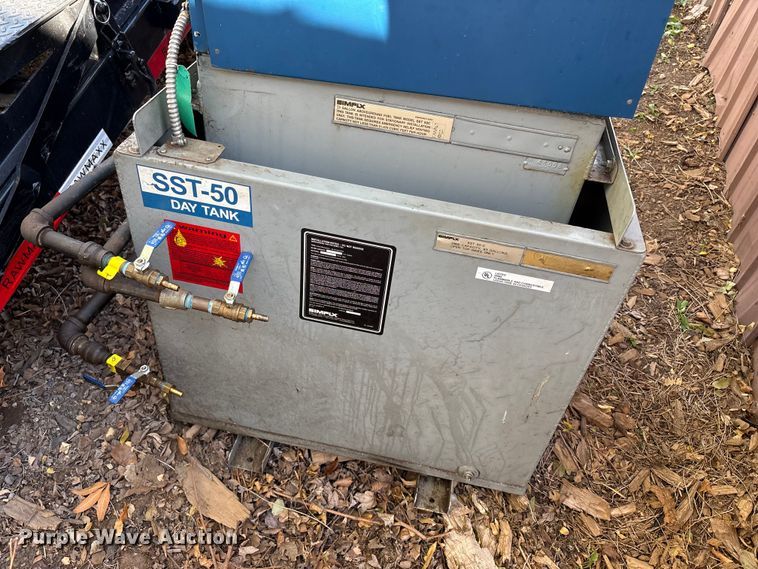 image for item EC8128 2004 Cummins Power Generation DGCB-5937289 generator