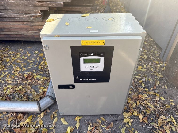 image for item EC8128 2004 Cummins Power Generation DGCB-5937289 generator