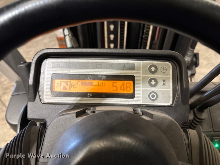 image for item EC8133 2017 UniCarriers CFS40 forklift