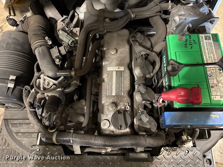 image for item EC8133 2017 UniCarriers CFS40 forklift