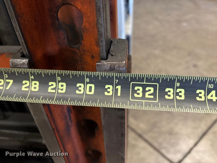 image for item EC8133 2017 UniCarriers CFS40 forklift