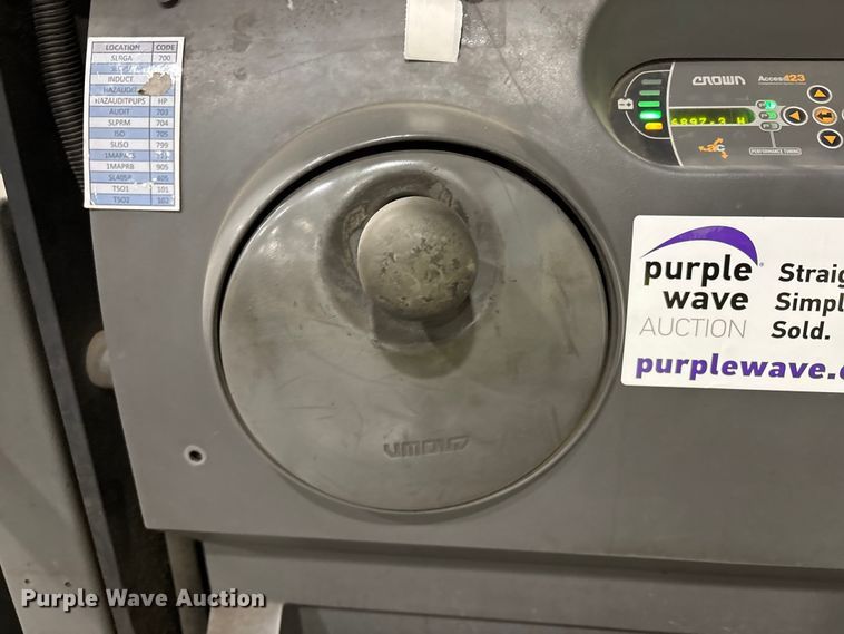 image for item EC8136 2018 Crown SP4050-30 order picker