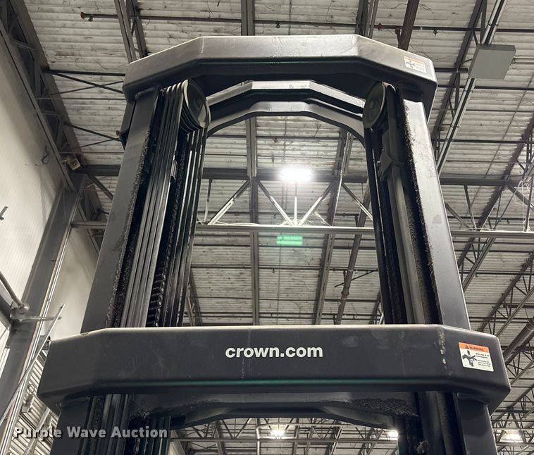 image for item EC8136 2018 Crown SP4050-30 order picker