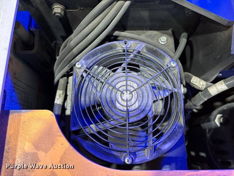 image for item EC8137 2018 Crown SP4050-30 order picker