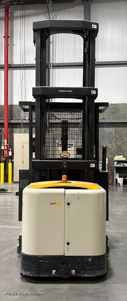 image for item EC8138 2018 Crown SP4050-30 order picker