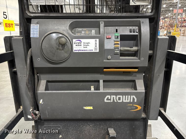 image for item EC8138 2018 Crown SP4050-30 order picker