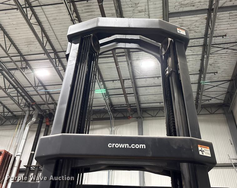 image for item EC8138 2018 Crown SP4050-30 order picker