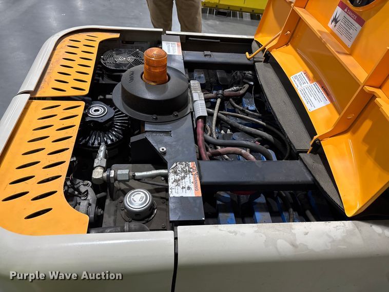 image for item EC8138 2018 Crown SP4050-30 order picker