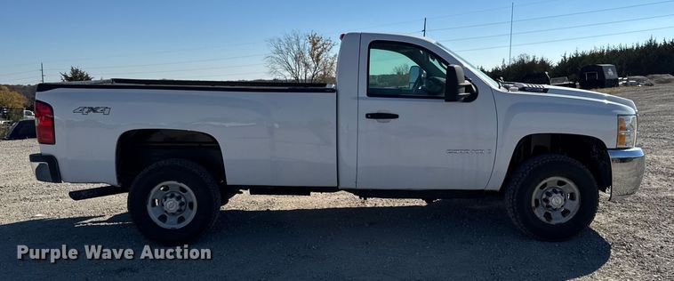 image for item ED1557 2009 Chevrolet Silverado 2500 HD pickup truck