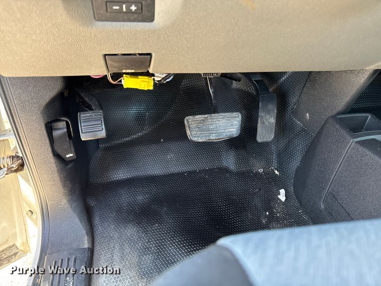 image for item ED1557 2009 Chevrolet Silverado 2500 HD pickup truck