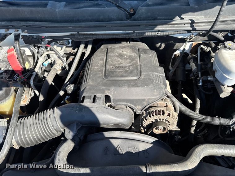 image for item ED1557 2009 Chevrolet Silverado 2500 HD pickup truck