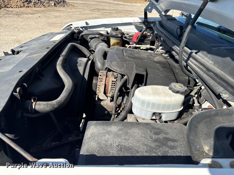 image for item ED1557 2009 Chevrolet Silverado 2500 HD pickup truck