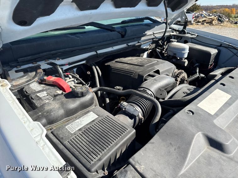 image for item ED1557 2009 Chevrolet Silverado 2500 HD pickup truck