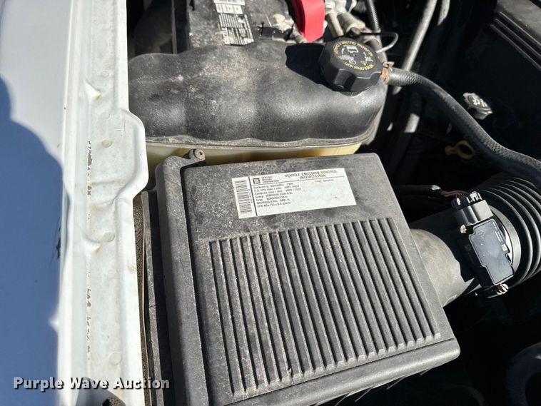 image for item ED1557 2009 Chevrolet Silverado 2500 HD pickup truck