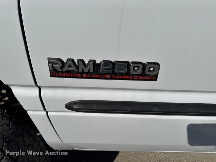 image for item ED1559 2002 Dodge Ram 2500 Quad Cab pickup truck