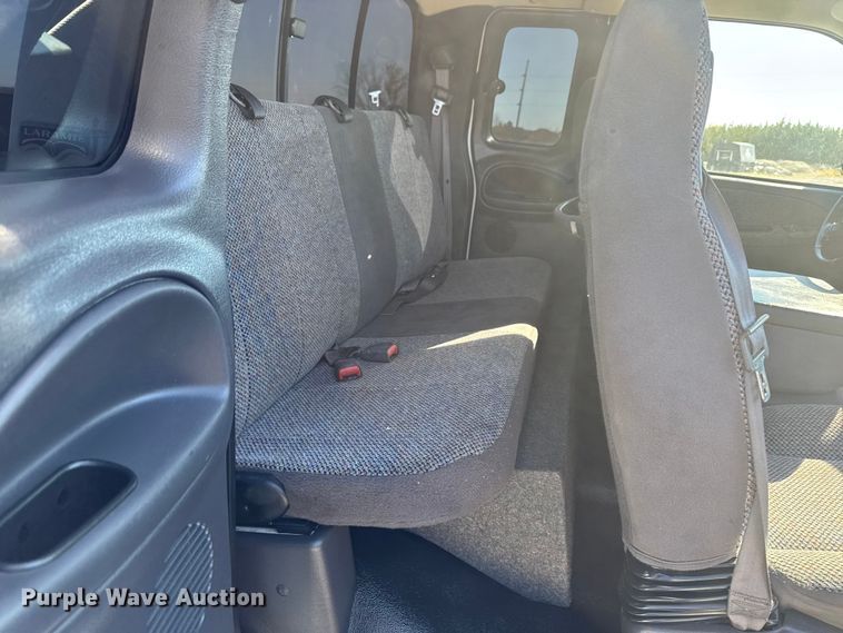 image for item ED1559 2002 Dodge Ram 2500 Quad Cab pickup truck