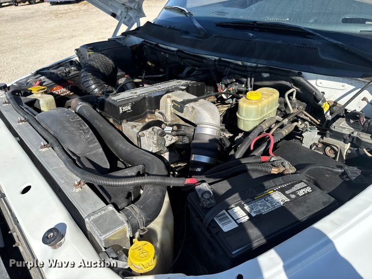 image for item ED1559 2002 Dodge Ram 2500 Quad Cab pickup truck