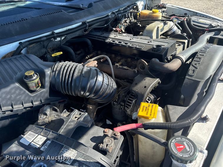 image for item ED1559 2002 Dodge Ram 2500 Quad Cab pickup truck