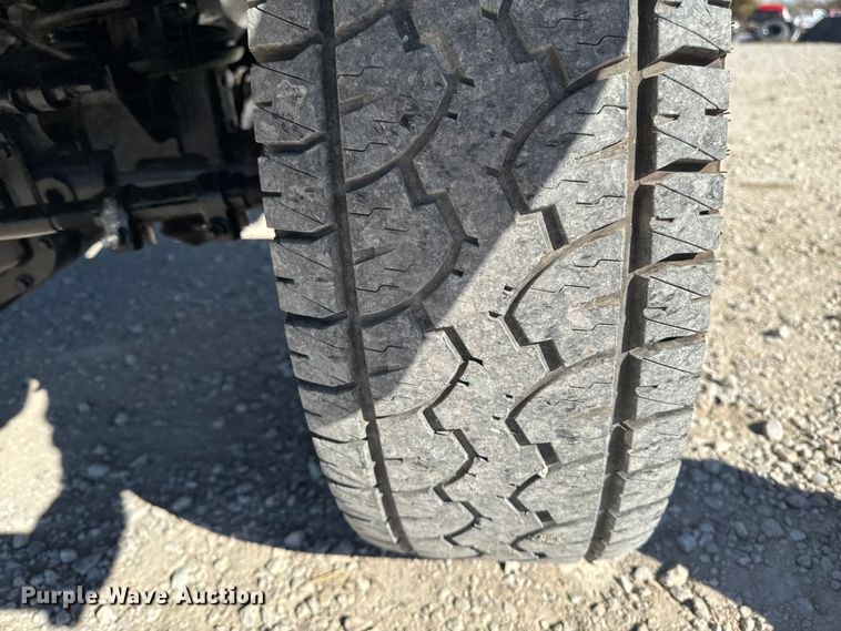 image for item ED1559 2002 Dodge Ram 2500 Quad Cab pickup truck