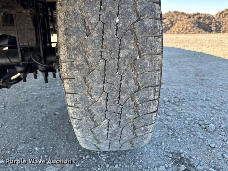 image for item ED1559 2002 Dodge Ram 2500 Quad Cab pickup truck