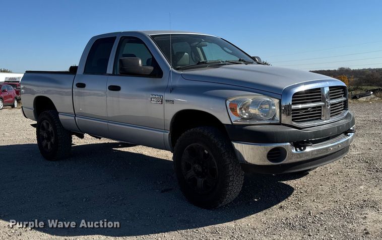 image for item ED1560 2009 Dodge Ram 2500 Quad Cab pickup truck